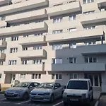 Garii Near Train Station, Self Check-in, Apartment