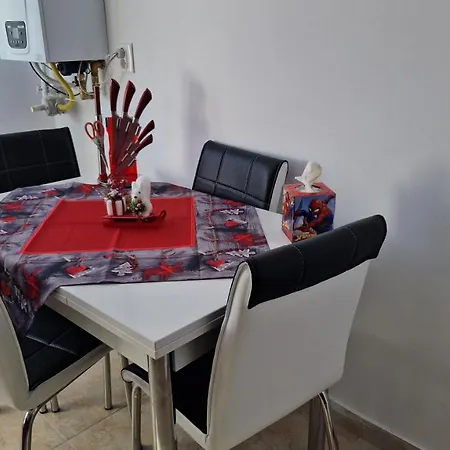 Garii- Check In Independent