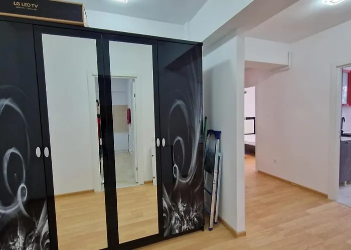 Garii- Check In Independent * Brasov